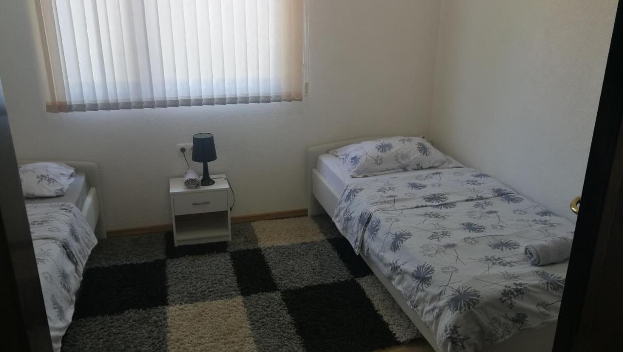 Apartment Neo Bihać Kamer foto