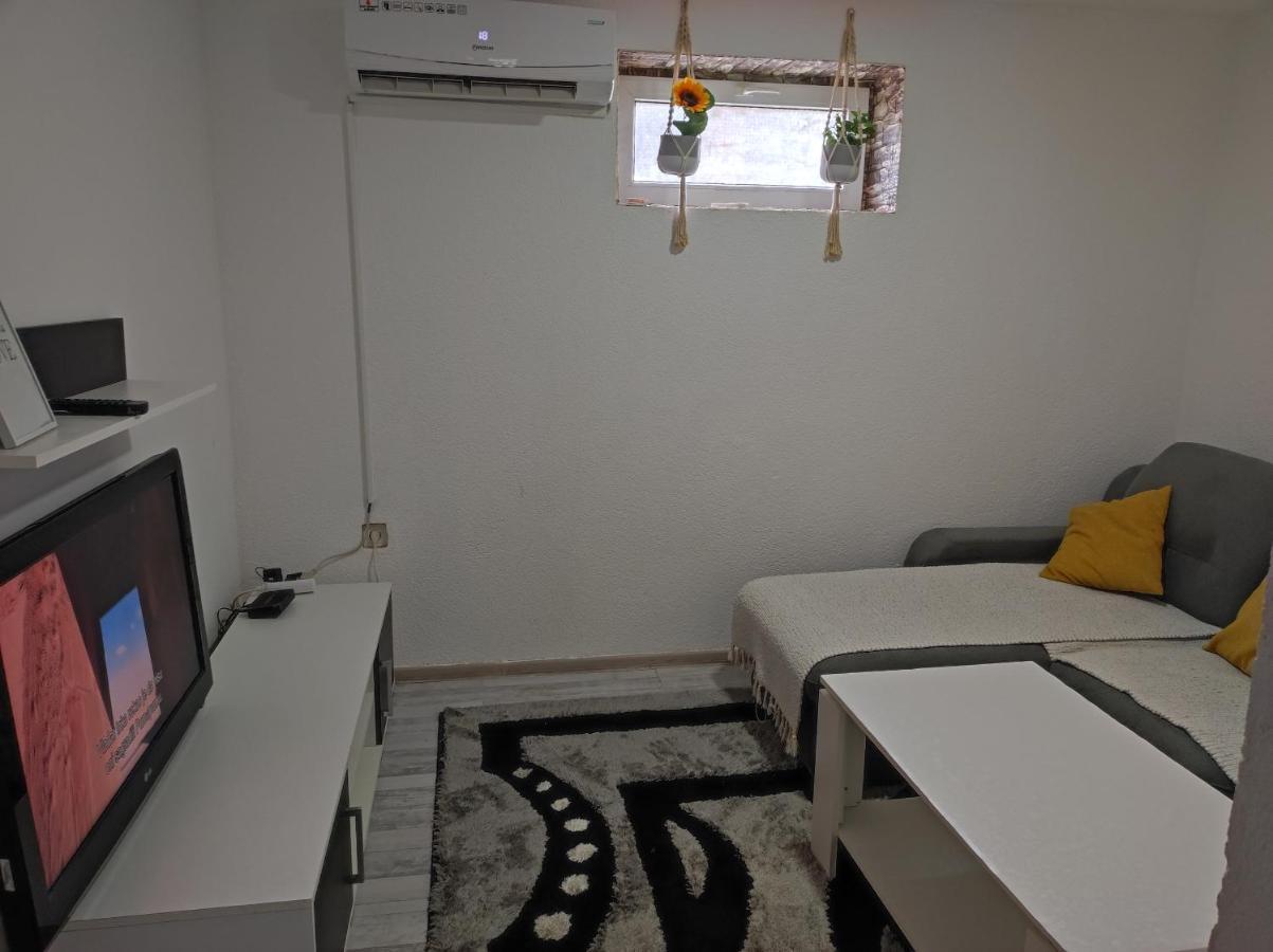 Apartment Neo Bihać Buitenkant foto